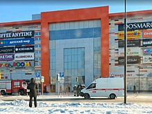 В Омске произошел пожар в крупном торговом комплексе на Масленникова