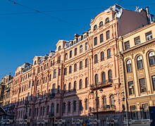 В Петербурге откроется музей дома Бака. Рассказываем, на какой он стадии, и показываем уже собранные для него экспонаты