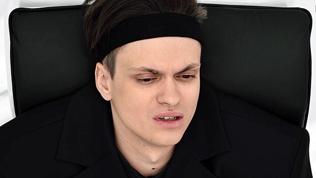 Бустер и Дилара — просто друзья? Блогер рассказал о своей личной жизни