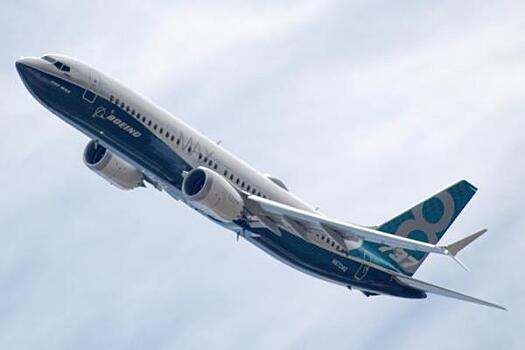 Две авиакомпании приостановили полеты Boeing 737 MAX после уведомления о проблемах