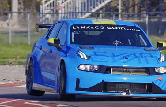 Geely начал принимать заказы на свой первый гоночный автомобиль