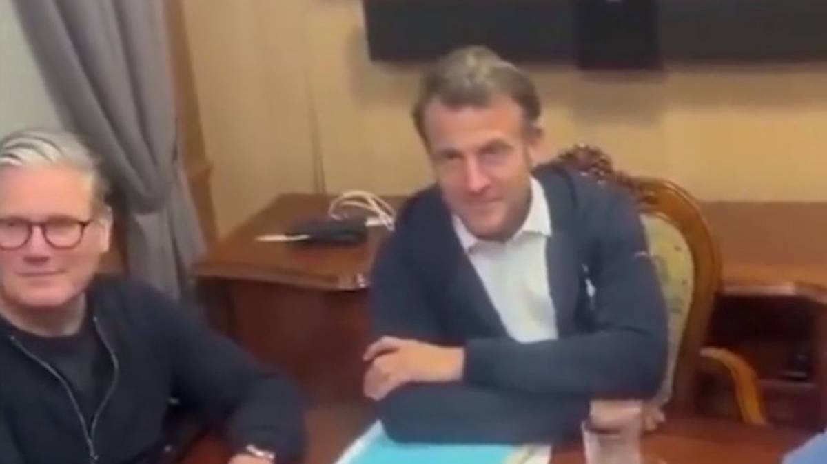 «Ложечка для кокаина»: Макрона и Мерца заподозрили в употреблении наркотиков