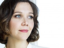 СМИ: Мэгги Джилленхол сыграет мать Элвиса Пресли в байопике о музыканте