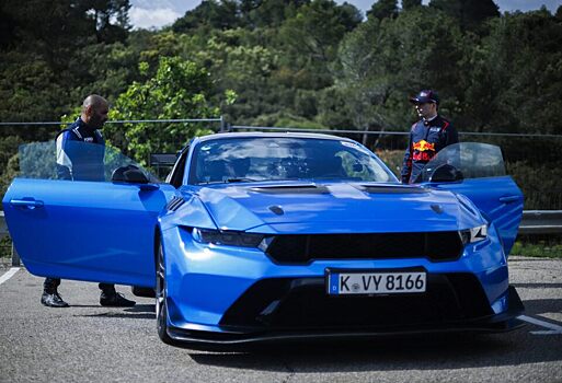 Ферстаппен протестировал самый быстрый и самый дорогой Ford Mustang в истории
