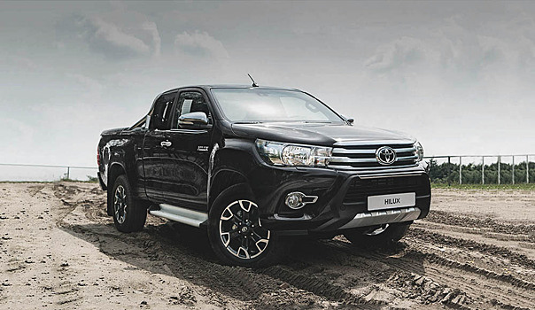 Toyota Hilux стал лидером среди пикапов-иномарок в России