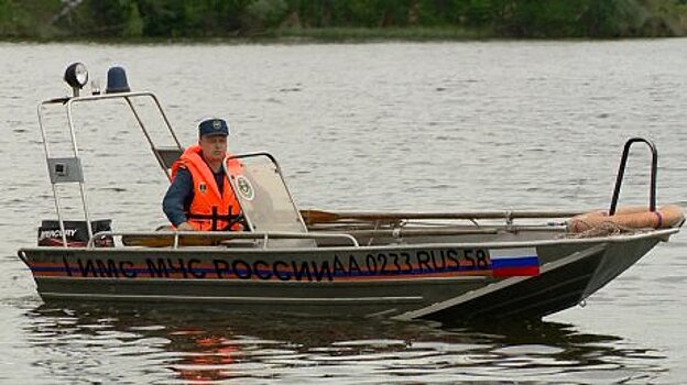 В Пензе наградили инспекторов ГИМС и спасателей