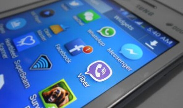 BlackBerry подала в суд на Facebook и WhatsApp