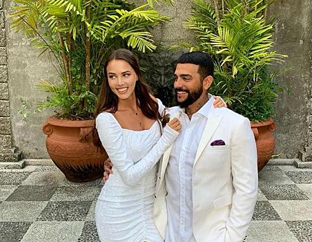 Семейный выход в свет: Тимати появился на публике с возлюбленной и дочкой от Шишковой