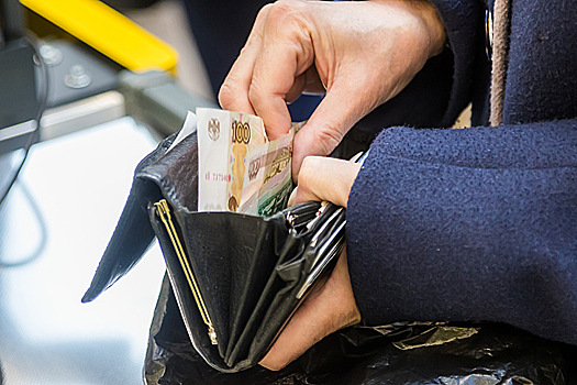 Мошенники стали выдавать себя за сотрудников СФР в Новосибирске