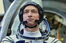Спустя 173 дня, югорский космонавт Сергей Рыжиков вернулся на Землю