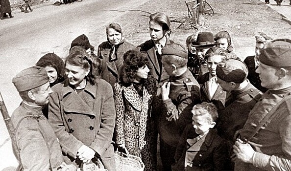 Какие нравы жителей Европы поразили советских солдат-освободителей