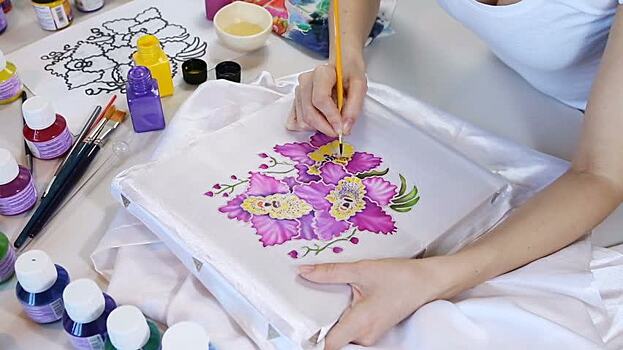 Мастер-класс по росписи по ткани состоится в «Центре ремесел» Вологды