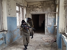 Росгвардия Ямала освободила заложника из заброшенного здания