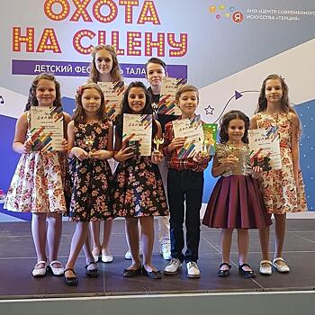 Воспитанники молодежного центра «Рубеж» стали призерами открытого многожанрового конкурса «Охота на сцену»