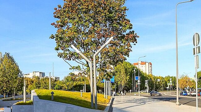 Собянин рассказал о ярких проектах благоустройства около транспортных объектов