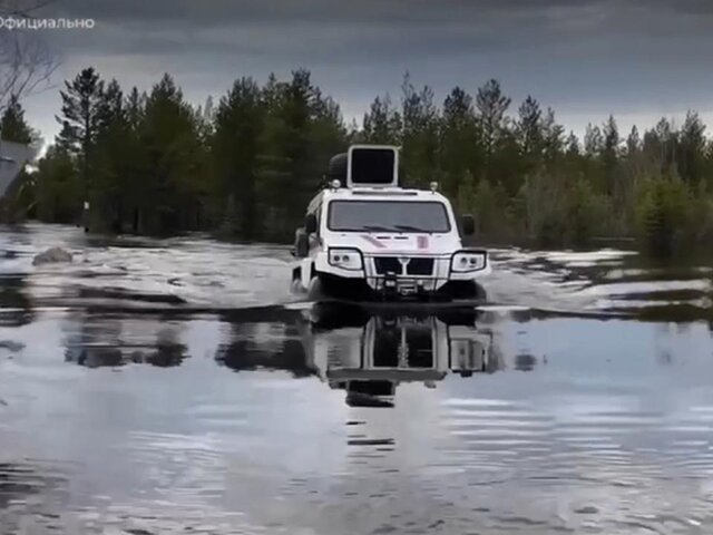 Режим ЧС введен в Пуровском районе на Ямале из-за рекордного подъема воды