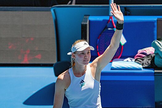 Елена Рыбакина разбила первую ракетку мира — Игу Свёнтек — на Australian Open — 2023: русская в 1/4 ТБШ