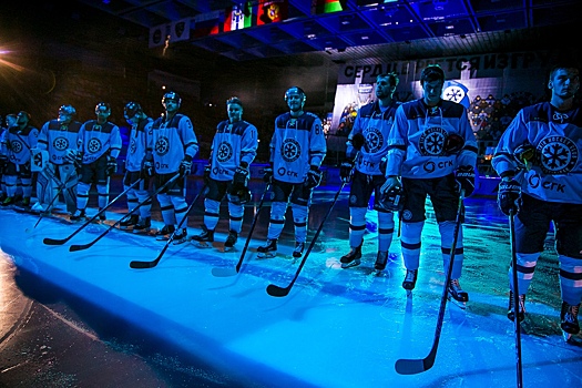 Хоккей: «Сибирь» потерпела ещё одно паржение