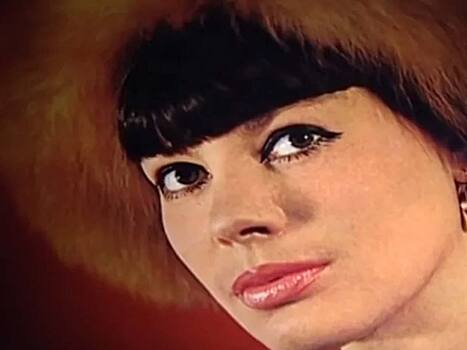 Регина Збарская: почему замолчало «самое красивое оружие Кремля»