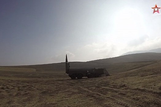 Пуск улучшенной ракеты «Искандер-М» показали с расстояния 150 метров
