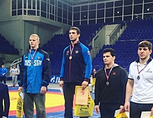 Борец из Щербинки стал бронзовым призером соревнований по греко-римской борьбе