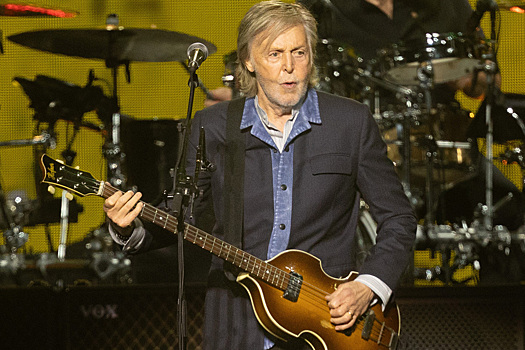 Пол Маккартни шипел, пыхтел и стучал каблуками, протестуя против ИИ