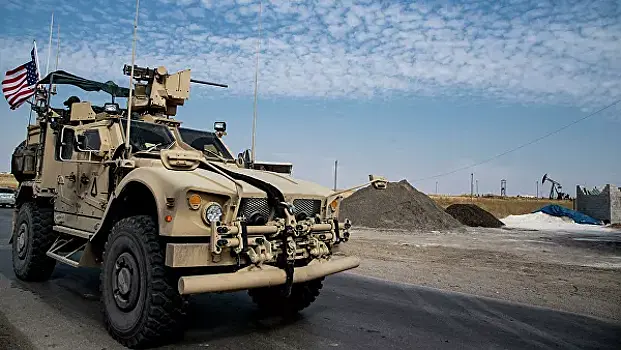 Боевики атаковали автоколонну снабжения базы США в Ираке