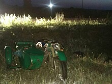 Два подростка перевернулись на мотоцикле в Аткарском районе