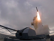 Сокрушительная мощь ВМФ: яркие кадры учений в Черном море