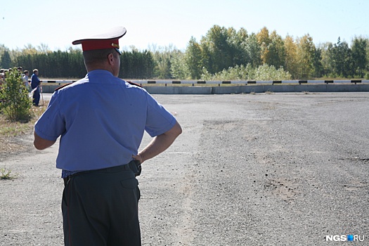«УАЗ Патриот» с семилетней девочкой опрокинулся после лобового ДТП на трассе