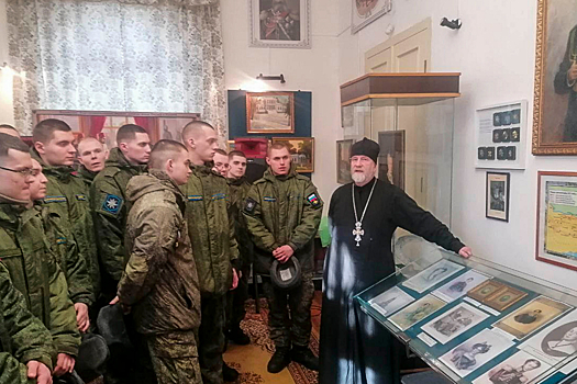 Военнослужащие тверского соединения ВТА посетили храм-музей фельдмаршала Иосифа Гурко