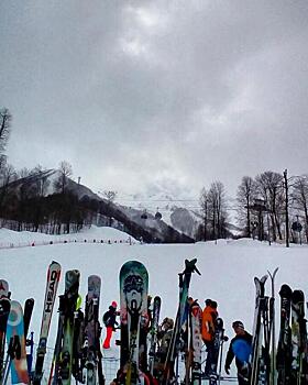 Тестовые катания начались на горнолыжных курортах в Сочи