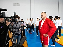 Сергей Черный предложил Сергею Салмину выяснять отношение с оппонентами на ковре
