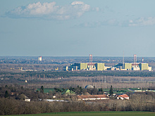 В Венгрии разрешили строительство новых блоков АЭС "Пакш"