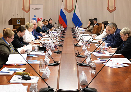 Москва и Хабаровск провели круглый стол по обмену опытом работы с соотечественниками за рубежом