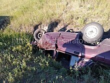 Под Энгельсом в ДТП пострадали три гражданина Таджикистана