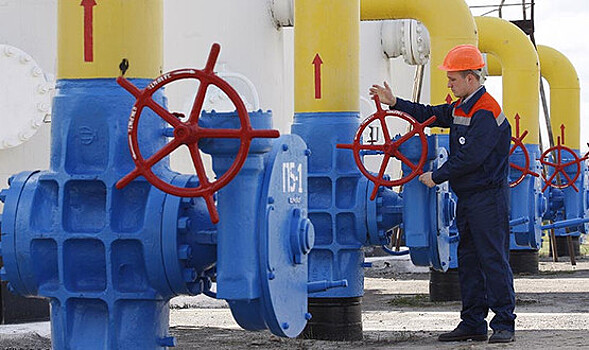 Киевляне доплатят за газ из-за отсутствия горячей воды