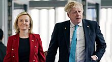Sky News: Джонсон и Лиз Трасс получали самую высокую зарплату из депутатов