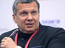 Хоккейный журналист Ерыкалов ответил на приглашение редактора «Соловьев Live» словами «я с вашими пропогандонами в одном поле срать не сяду». Сайт Sport24 принес извинения