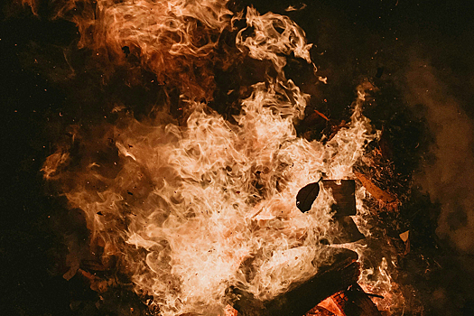 Очаг пожара, в котором погибли 5 детей, пока не установлен