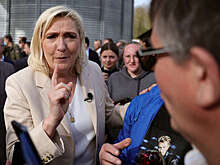 BFMTV: прокуратура Парижа требует приговорить Ле Пен к 5 годам лишения свободы