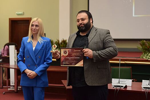 Эрнест Асланян получил высокую награду «лучший защитник бизнеса 2023»