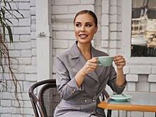 Юлия Михалкова стала поэтессой и выставила экологическое видео