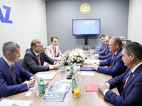 Мельниченко и Когогин подписали дорожную карту по развитию промпарка «Мастер»