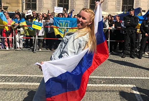 Станцевавшая «Калинку» перед украинцами в Германии россиянка вышла на свободу