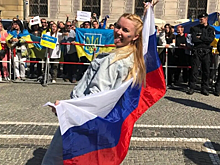 Станцевавшая «Калинку» перед украинцами в Германии россиянка вышла на свободу