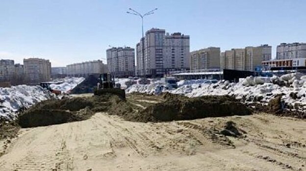 На участке проспекта Строителей начали прокладывать ливневку