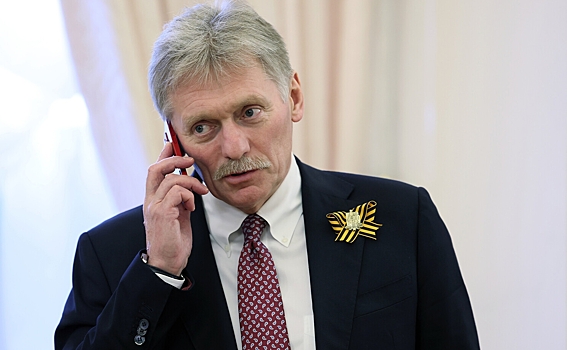 Песков рассказал об опыте использования Кремлем «аськи»