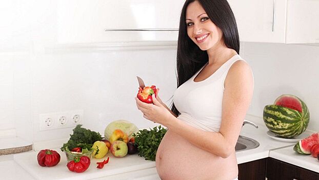 Как питаться беременным?