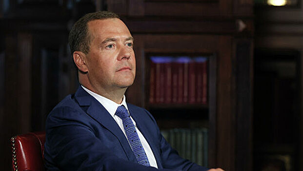 Медведев оценил ситуацию с распространением коронавируса